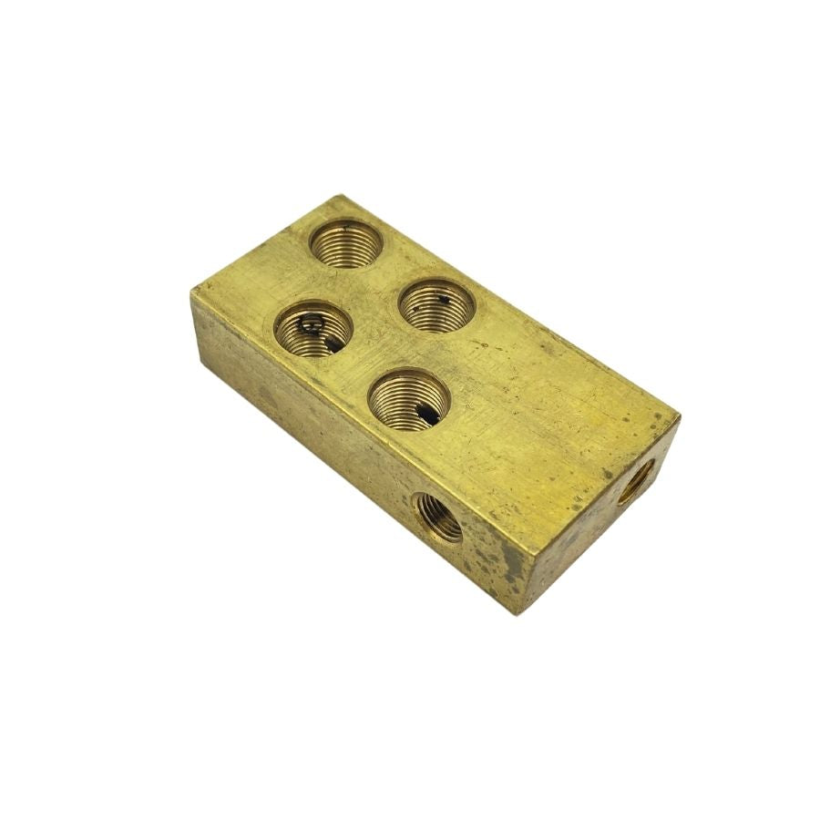 Manifold 8 Port Brass 5th Wheel (4+4) (#1100008)